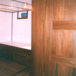 Ausbau Motorjacht Teakholz und Weißlack